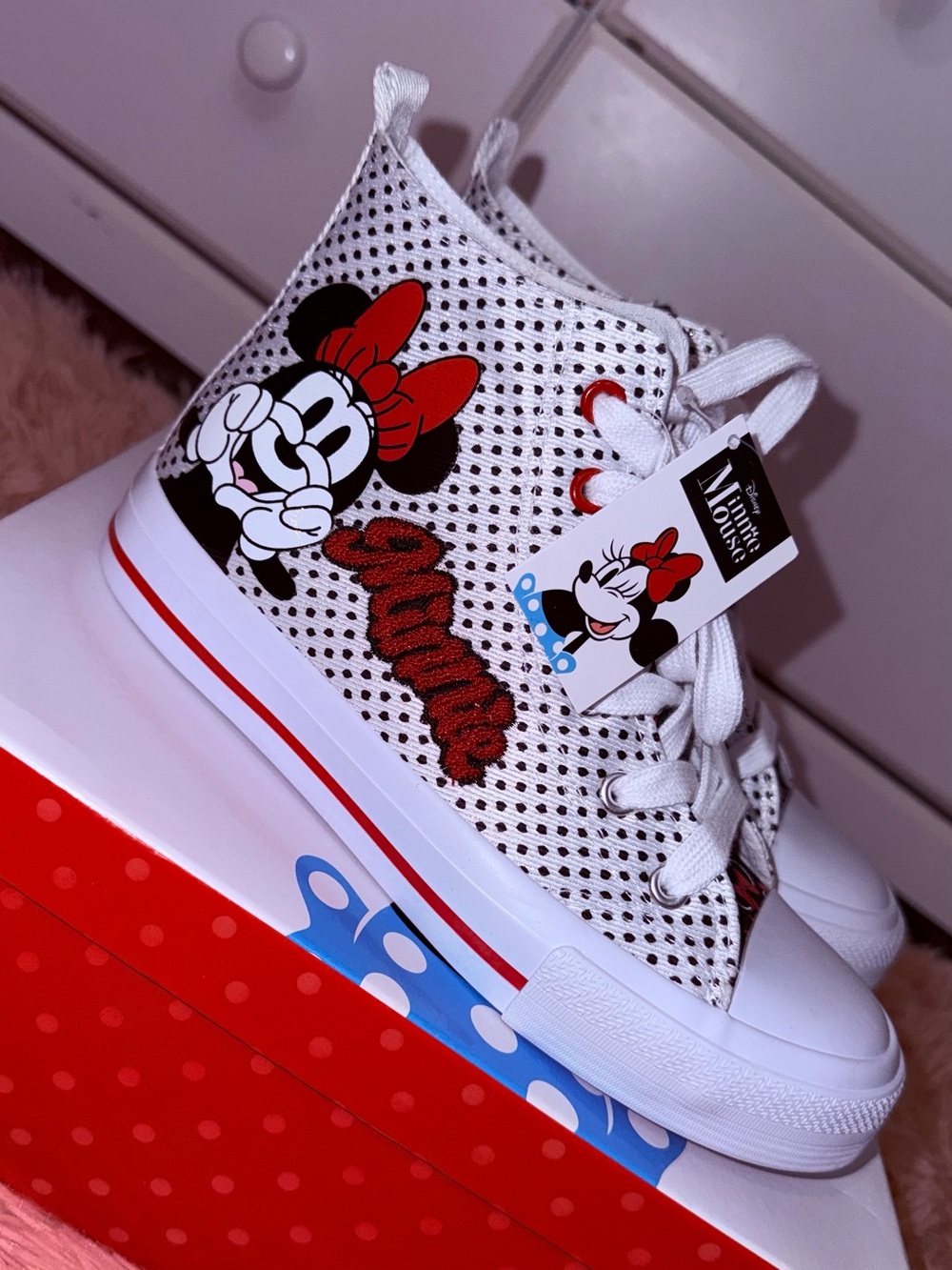 Disney Minnie Mouse White and Red Kids High-Top Sneakers NWT